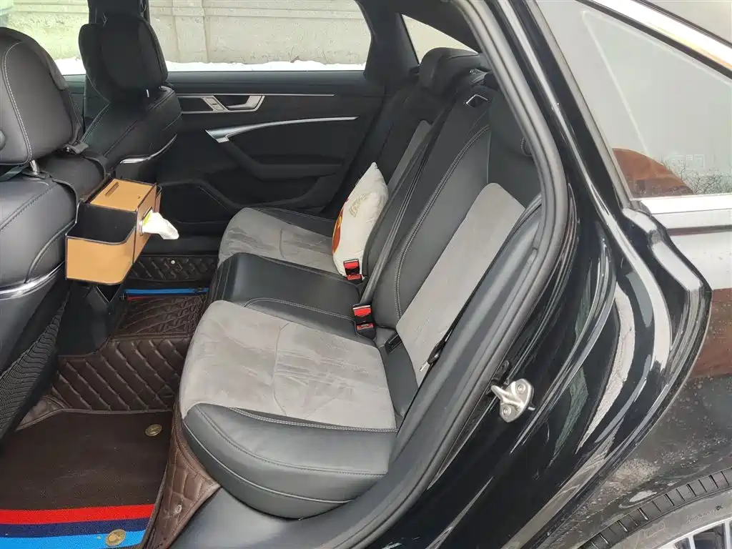 Audi A6L 2023 Facelift 45 TFSI quattro Premium Dynamic фото 15