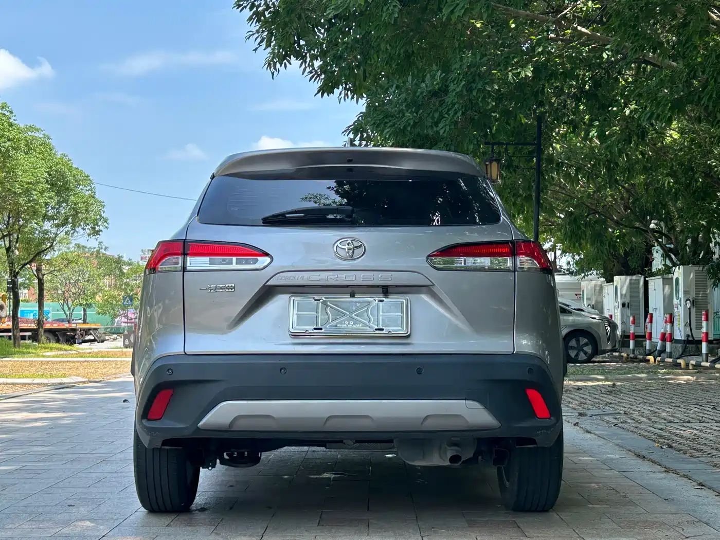 Toyota Corolla Cross 2023 2.0L Elite Edition фото 8