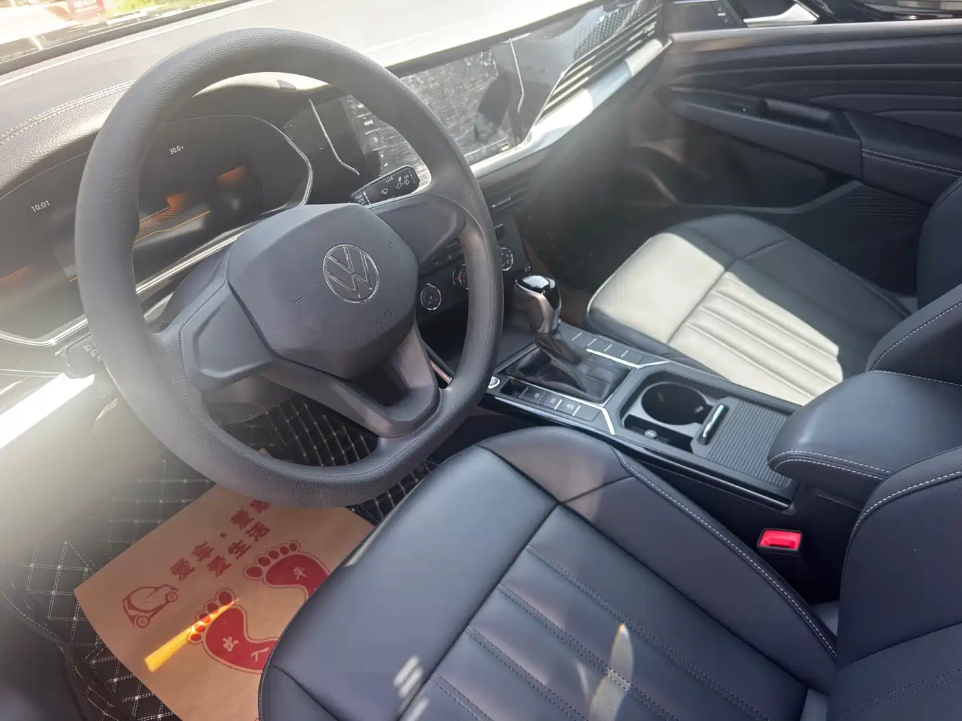 Volkswagen Passat 2022 280TSI Business Edition фото 8