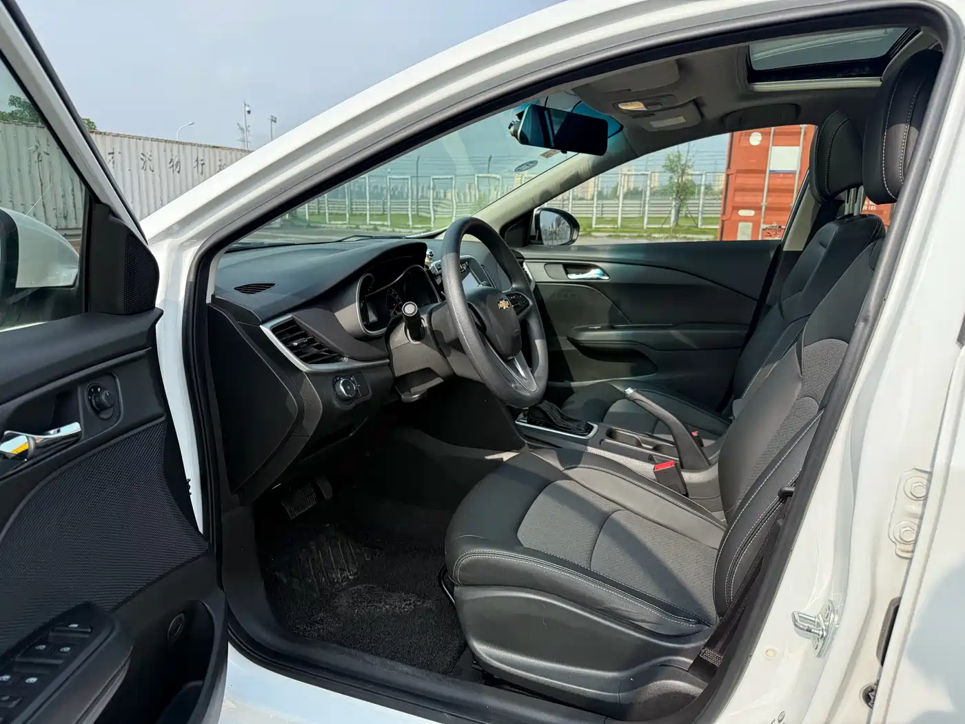 Chevrolet Cavalier 2019 320 Automatic Joy Edition фото 7