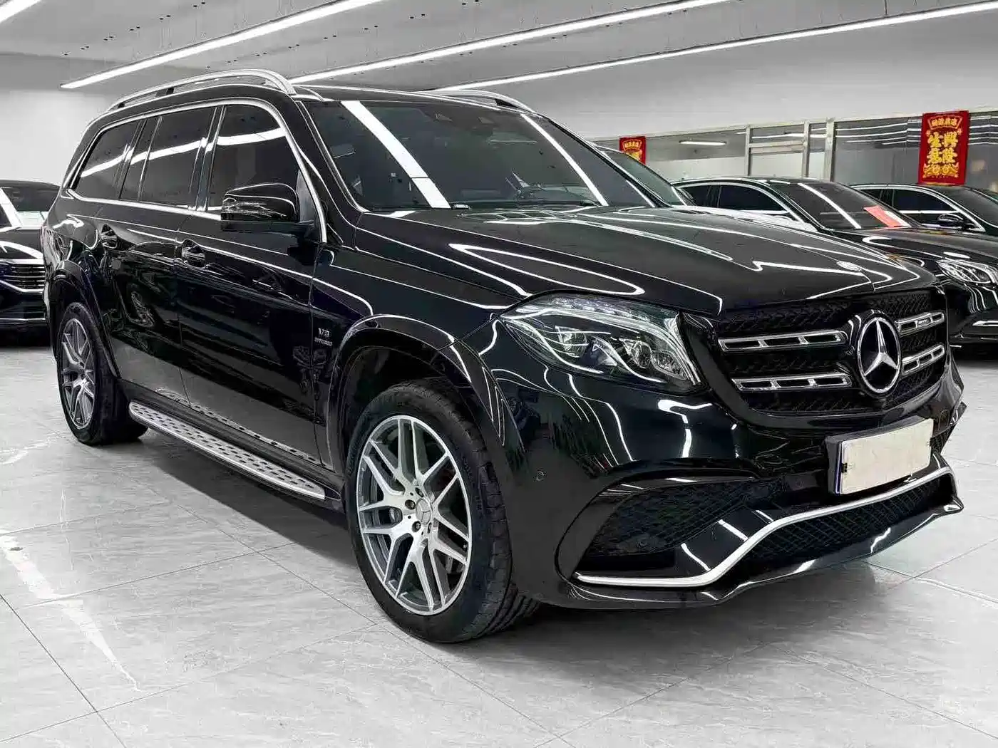 Mercedes-Benz GLS AMG 2017 AMG GLS 63 4MATIC фото 3