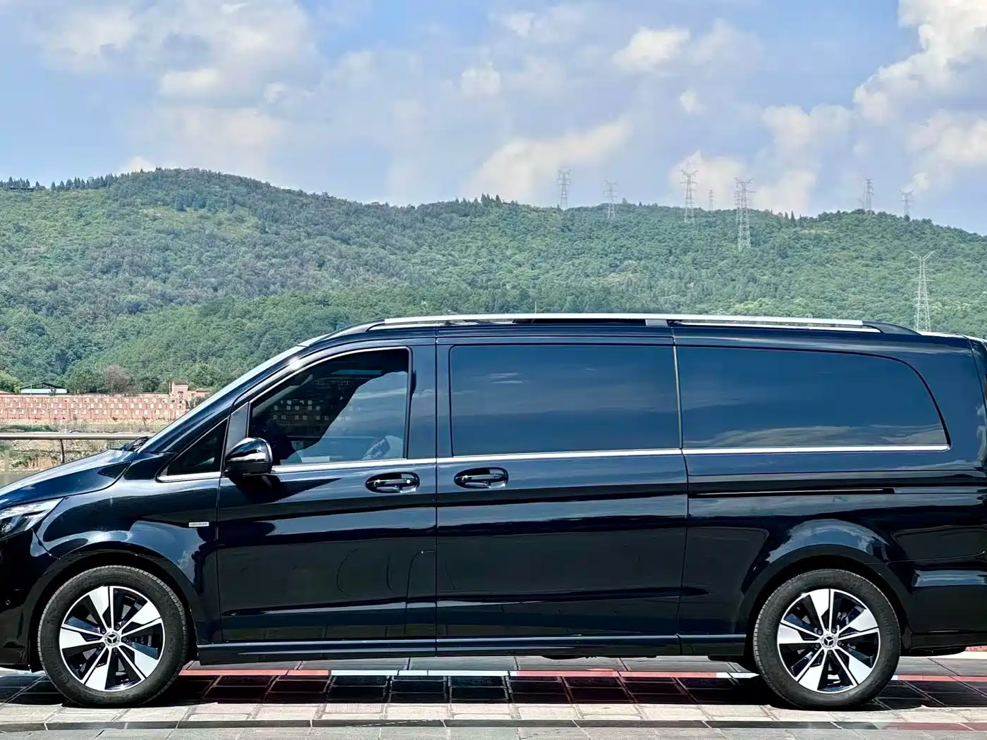 Mercedes-Benz V-Class 2022 V 260 L Long Wheelbase Prestige Edition фото 21