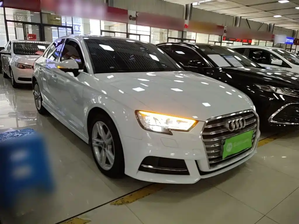 Audi A3 2020 Limousine 35 TFSI Fashion China VI фото 4