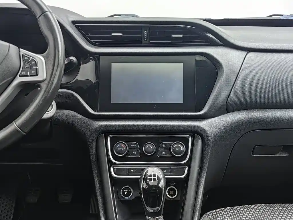 Chery Tiggo 3 2017 2016 1.6L Manual Smart Edition