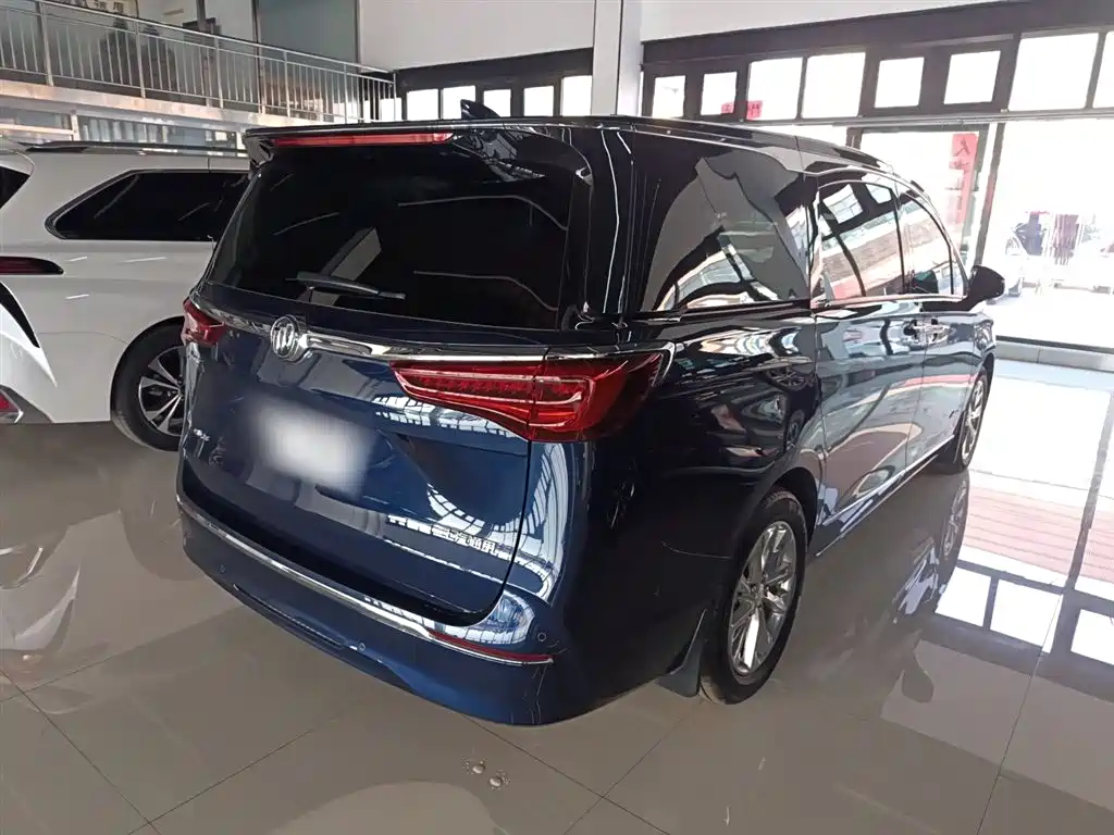 BUICK GL8