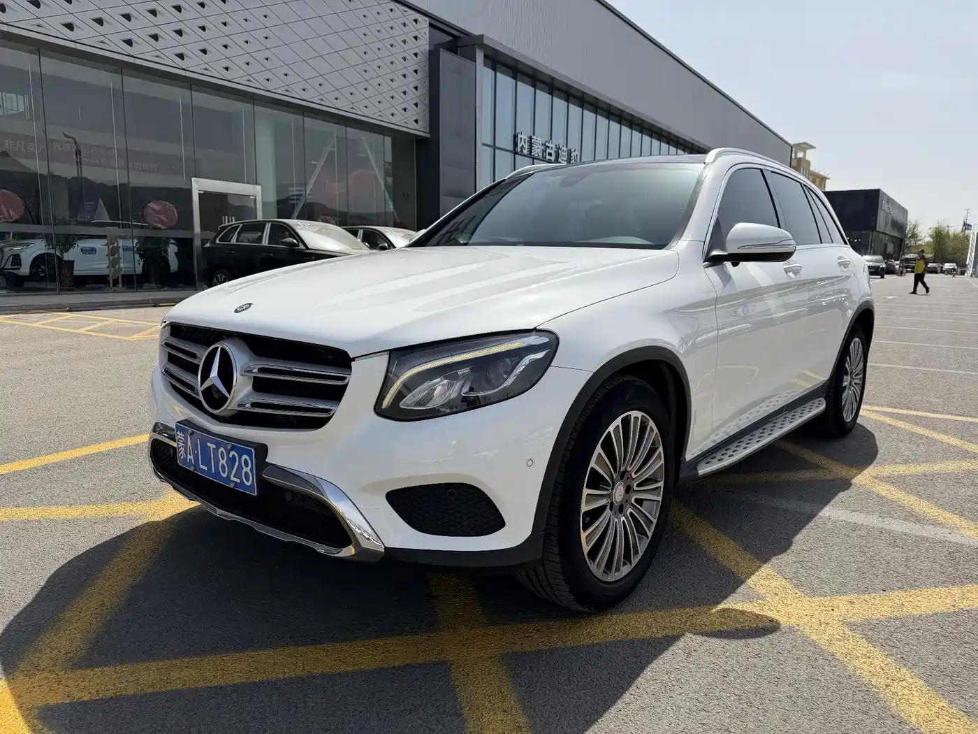 Mercedes-Benz GLC 2016 GLC 260 4MATIC Dynamic фото 3