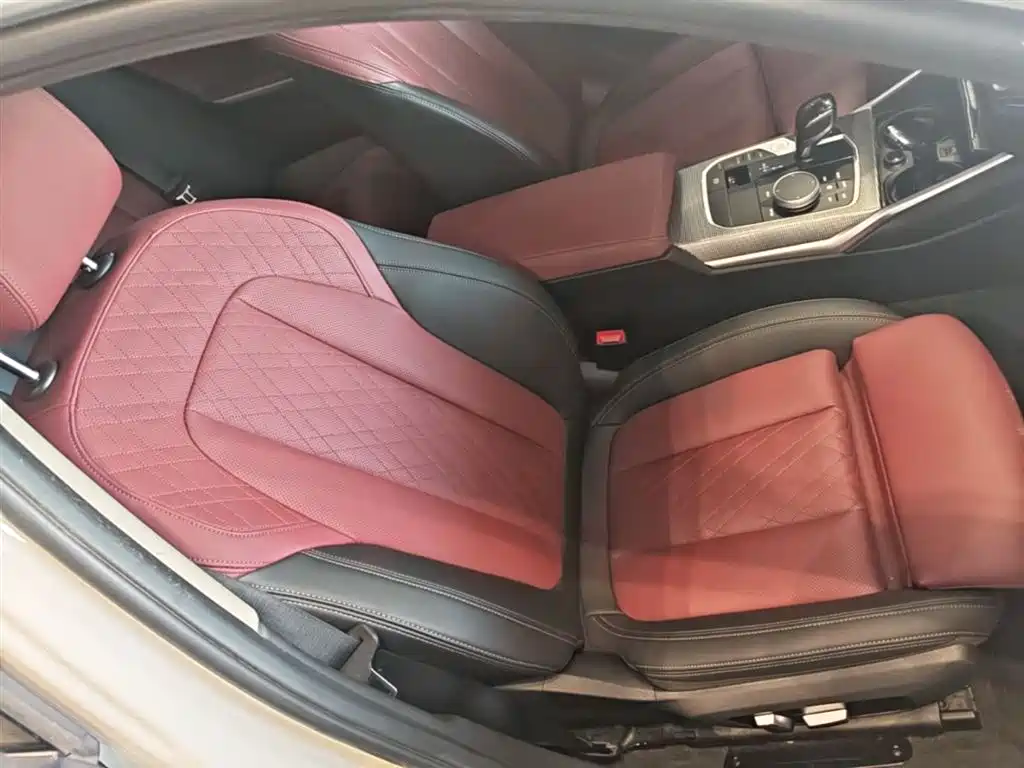 BMW 3 Series 2022 325i M Sport Shadow Edition фото 25
