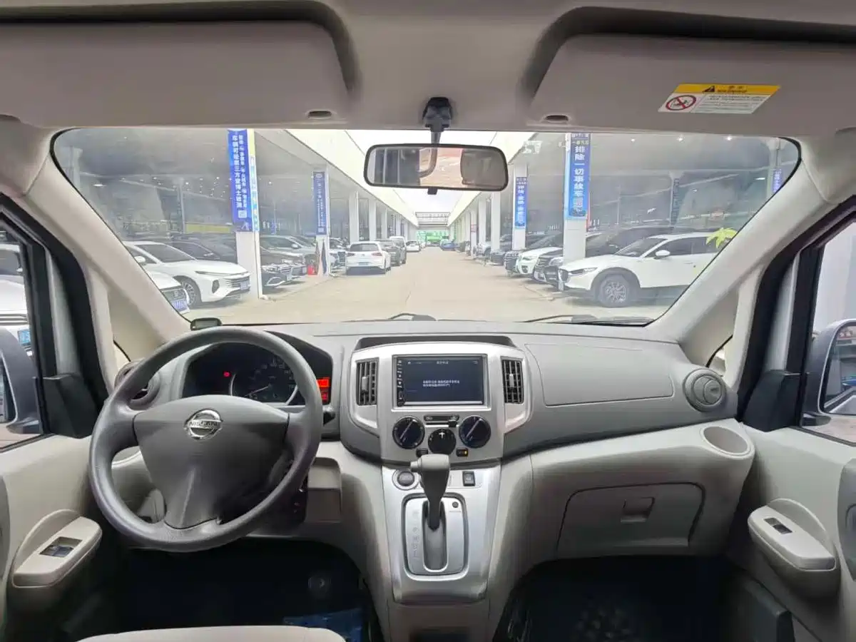 Nissan NV200 2019 2018 1.6L CVT Luxury Model