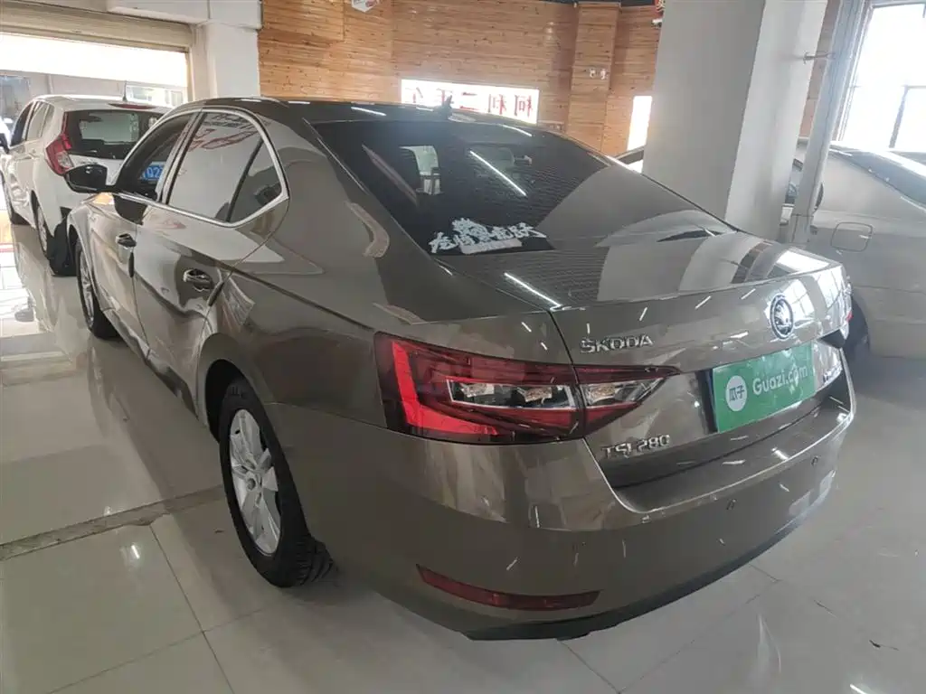 Škoda Superb 2018 TSI280 DSG Standard (China V) фото 5