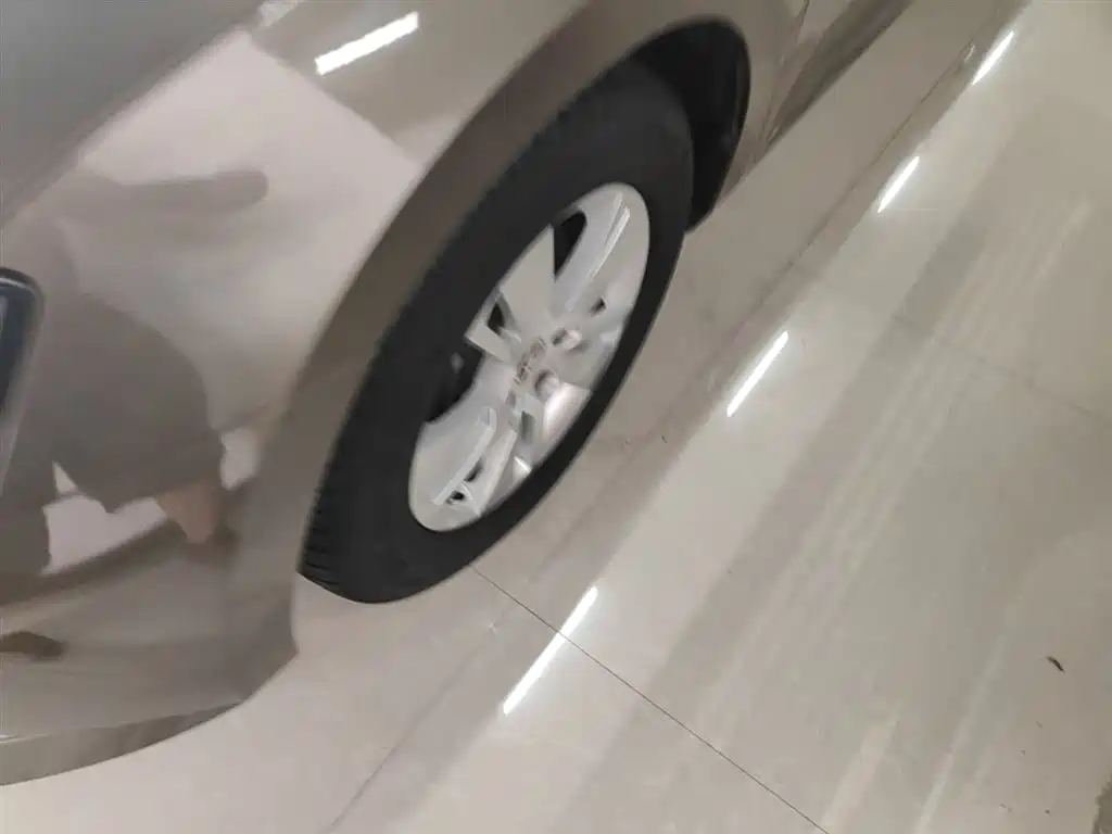 Škoda Superb 2018 TSI280 DSG Standard (China V) фото 23