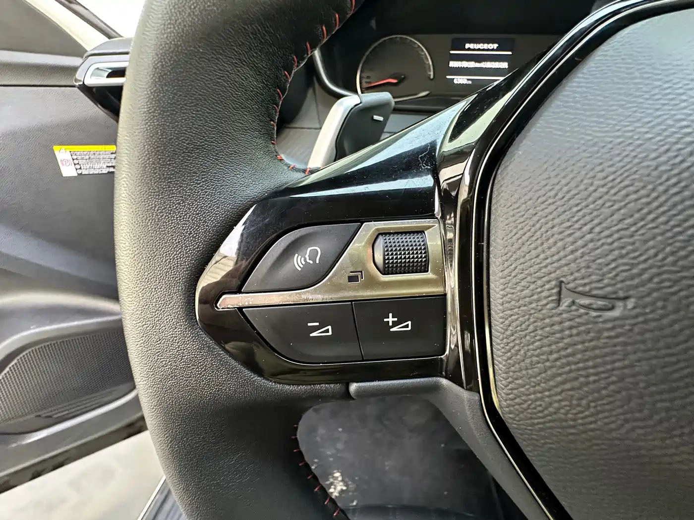Peugeot 2008 2025 2022 230THP THE ONE