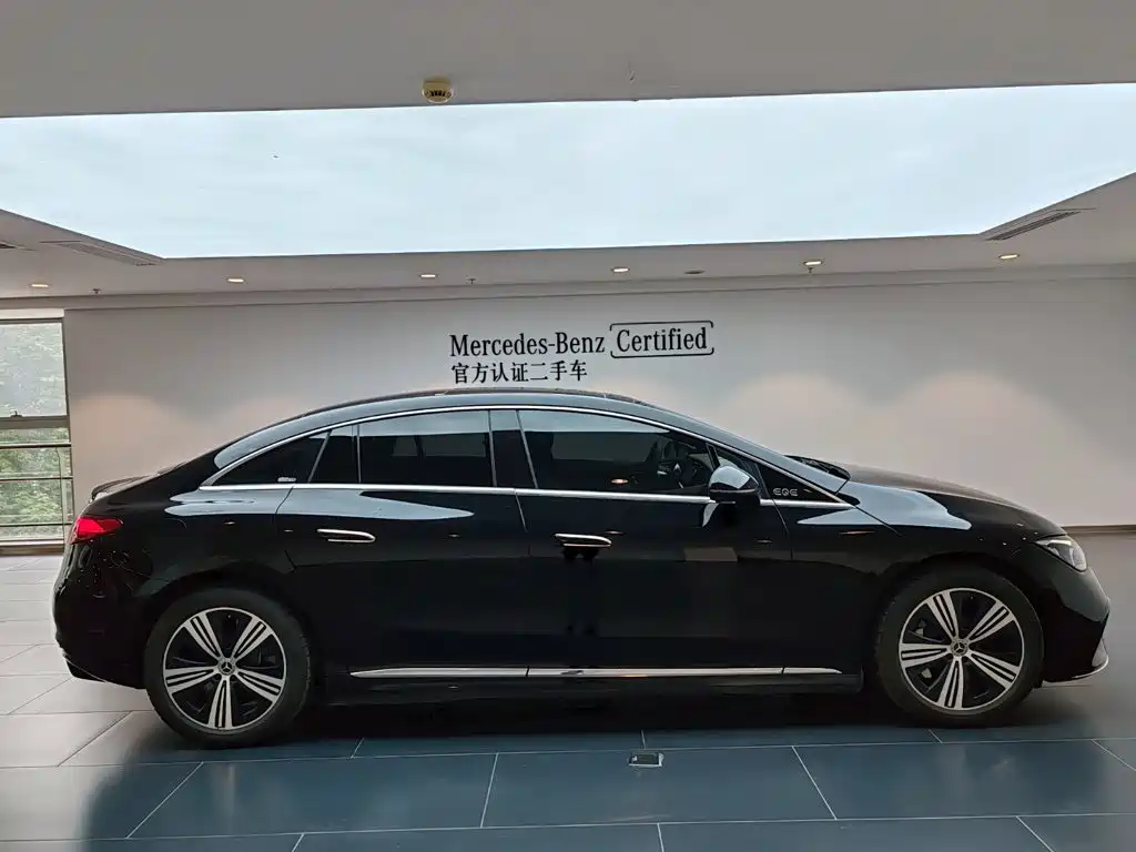 Mercedes-Benz EQE 2025 2025 500 4MATIC Pioneer