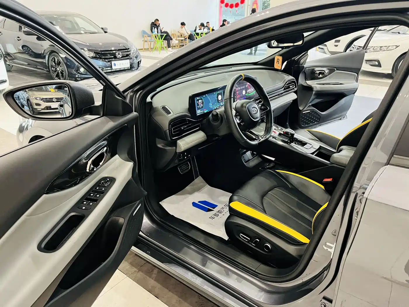 GAC Trumpchi Trumpchi Emkoo 2021 270T DCT J10 Sprinter Edition фото 8
