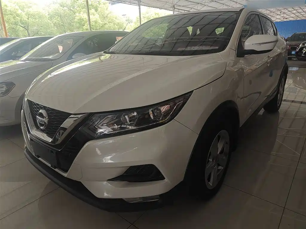 Nissan Qashqai 2021 2.0L CVT Smart Version