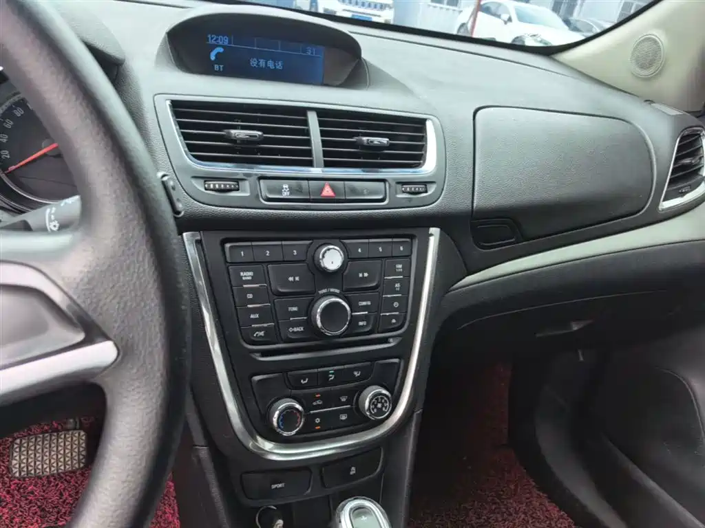Buick Encore 2015 1.4T Automatic 2WD Urban Elite фото 13