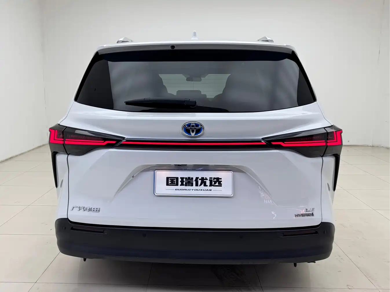 Toyota Sienna 2021 2.5L Hybrid Comfort Edition фото 5