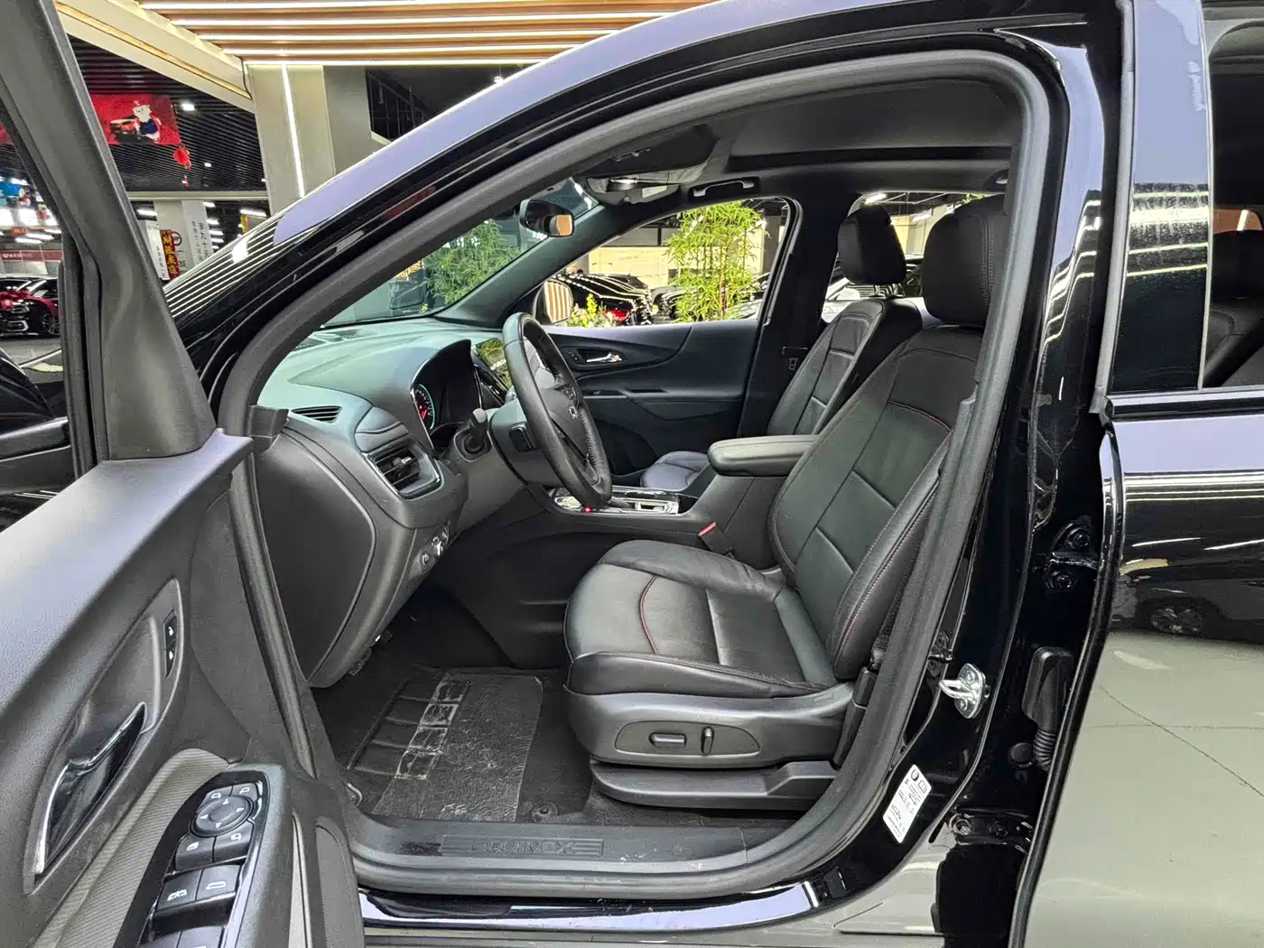 Chevrolet Equinox 2021 550T RS AWD Smart Tuojie Edition фото 6