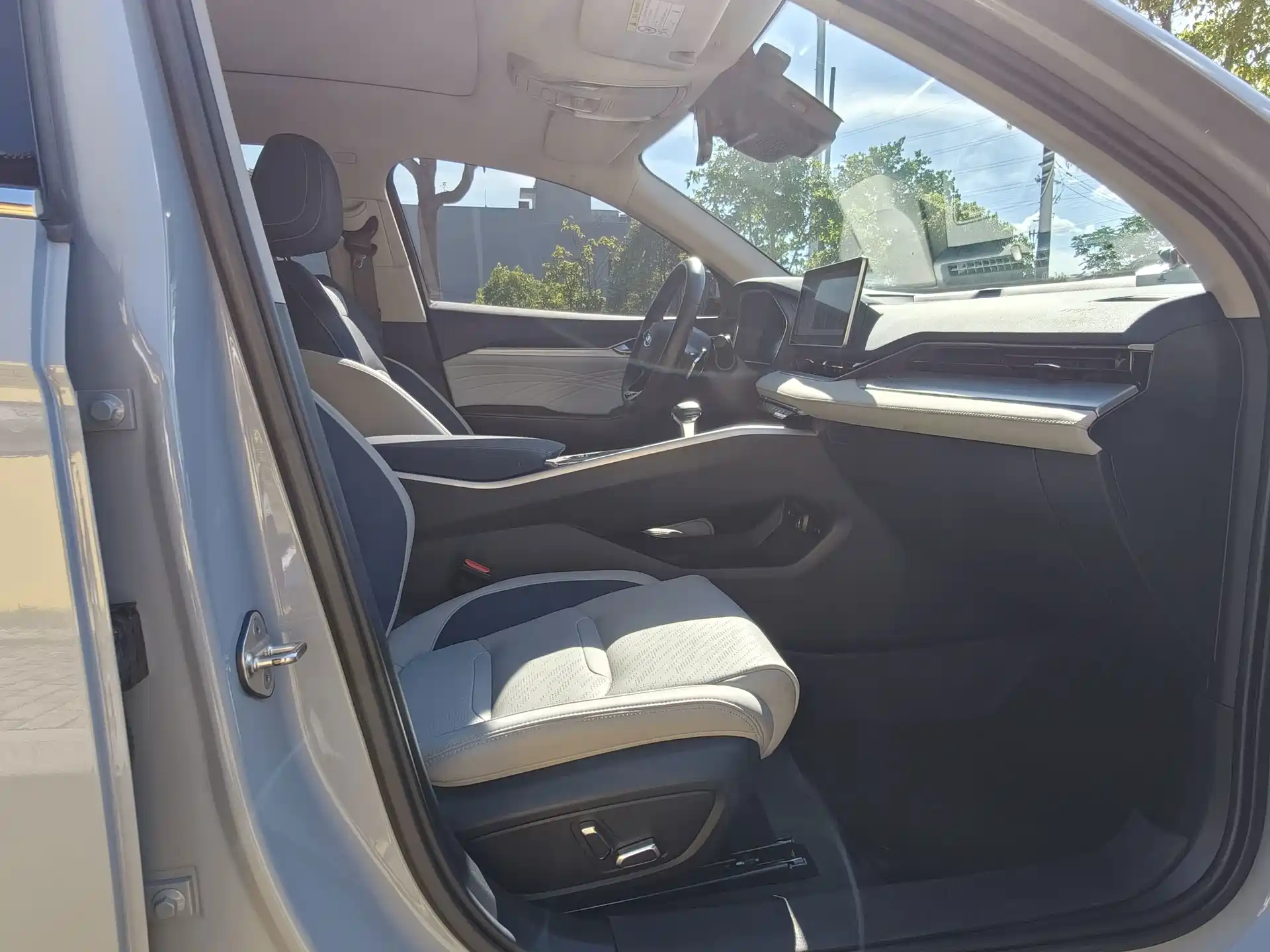 Фото 23 - Geely Preface