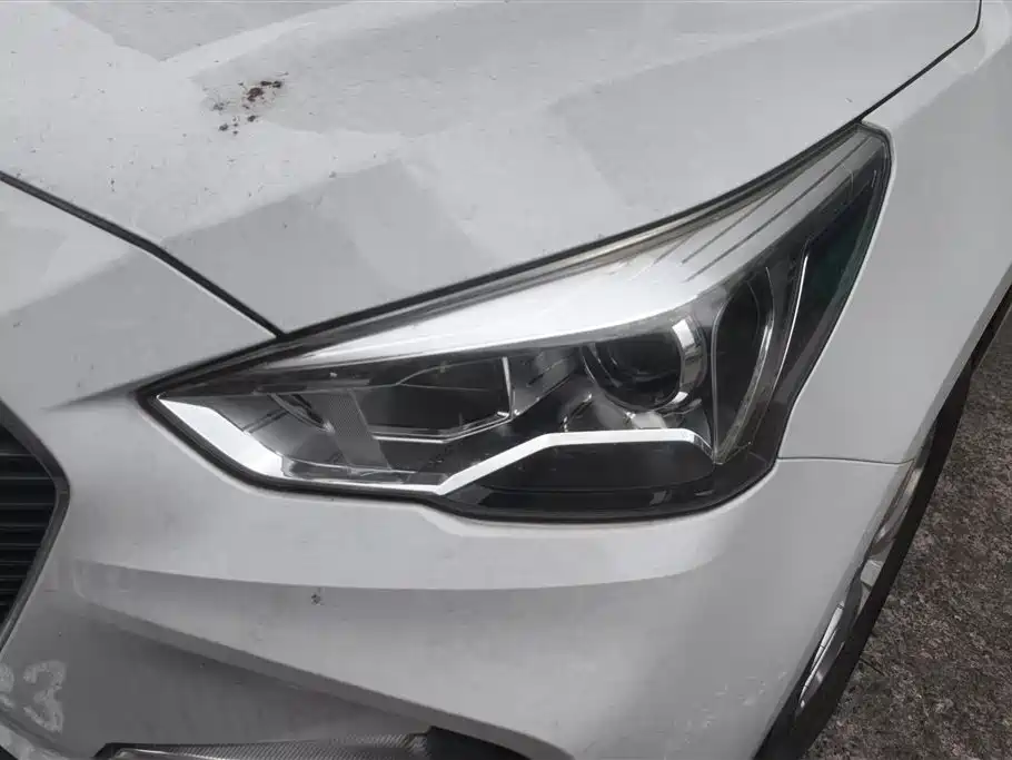 Haval M6 2018 1.5T Manual 2WD Elite фото 5