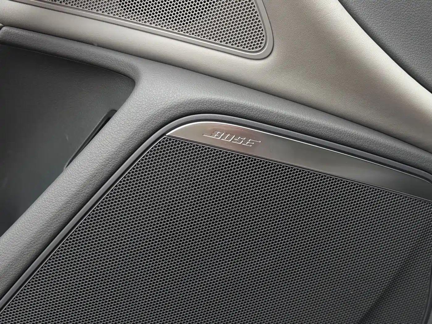 Audi A6L 2014 35 FSI Comfort фото 15