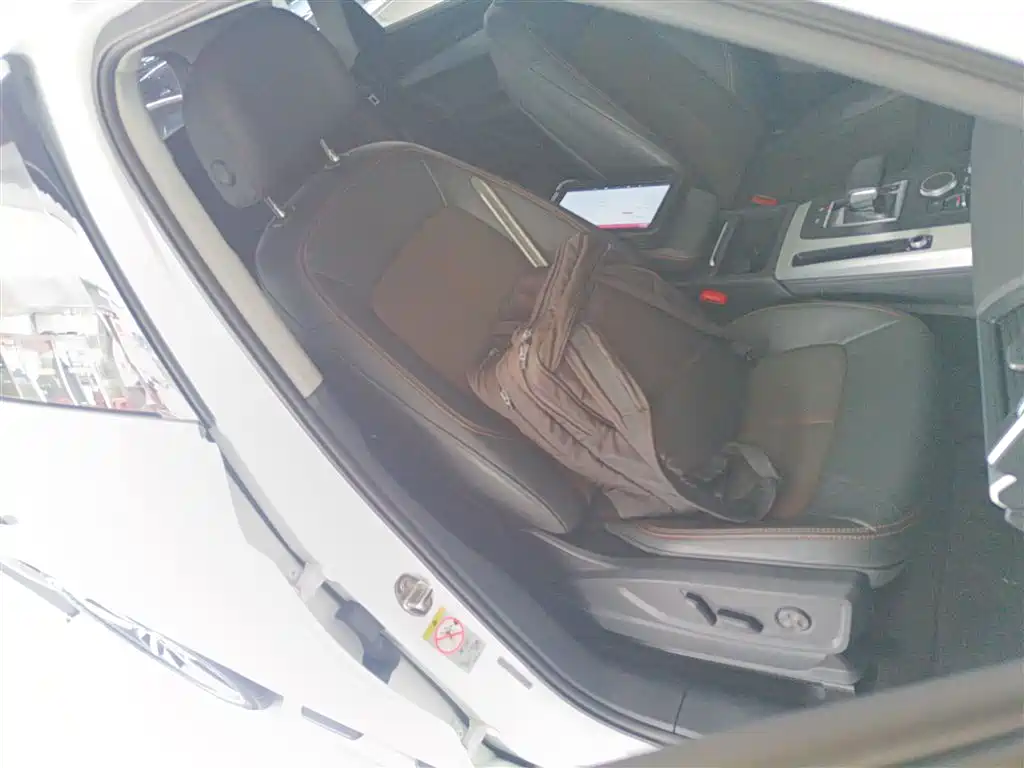 Audi Q5L 2020 Facelift 40 TFSI Honor Progressive фото 25