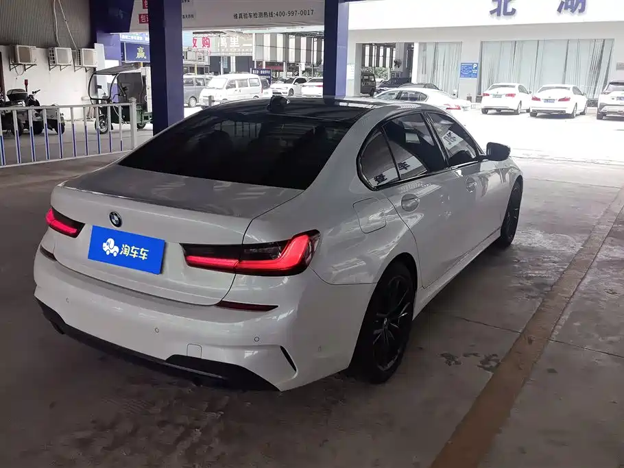 BMW 3 Series 2022 Facelift 325Li M Sport Shadow Edition фото 3