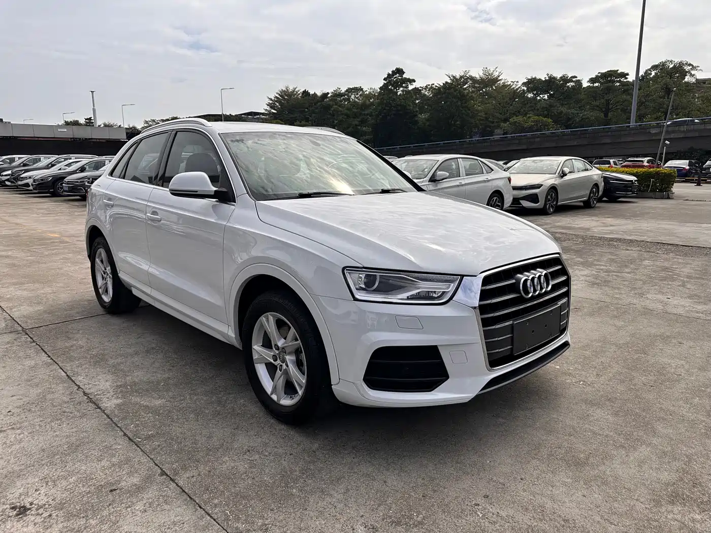 Audi Q3 2017 30 TFSI Fashion фото 3