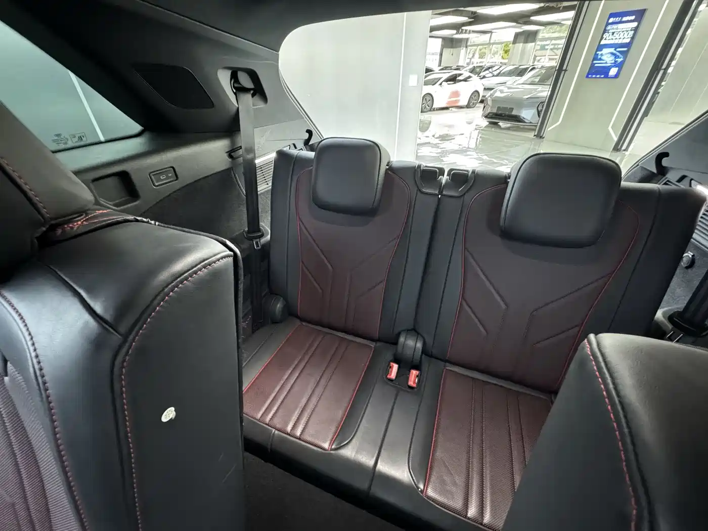 Audi Q5 e-tron 2022 40 e-tron Starlight Edition Mecha Suit Sun Chaser Version фото 25