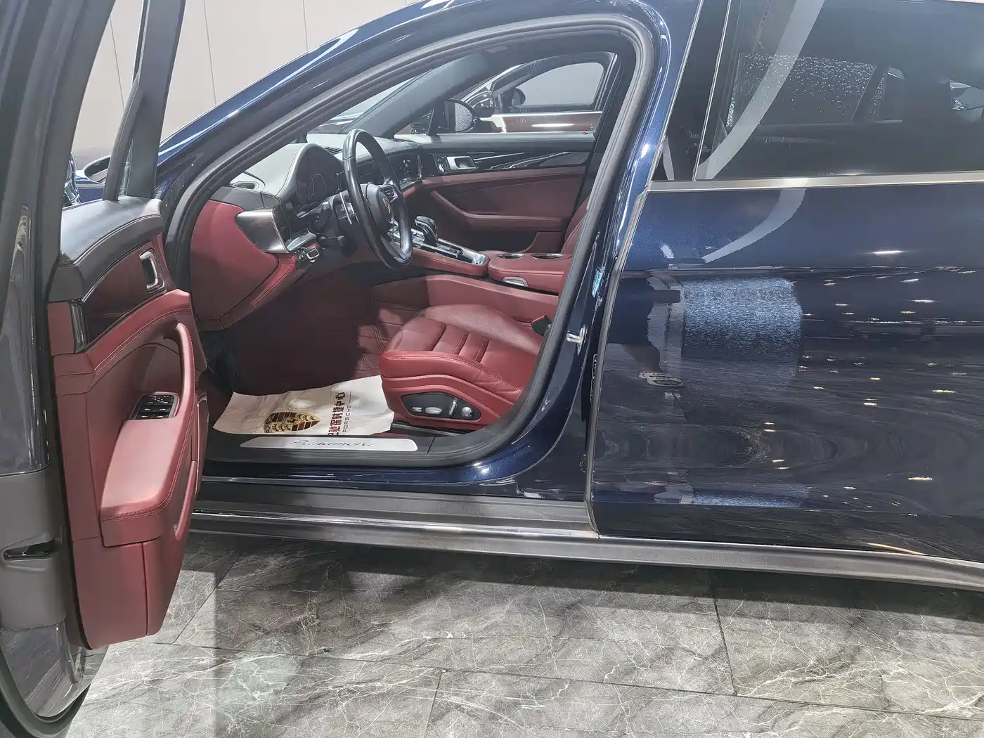 Porsche Panamera 2021 Panamera Executive Long Wheelbase 2.9T фото 4