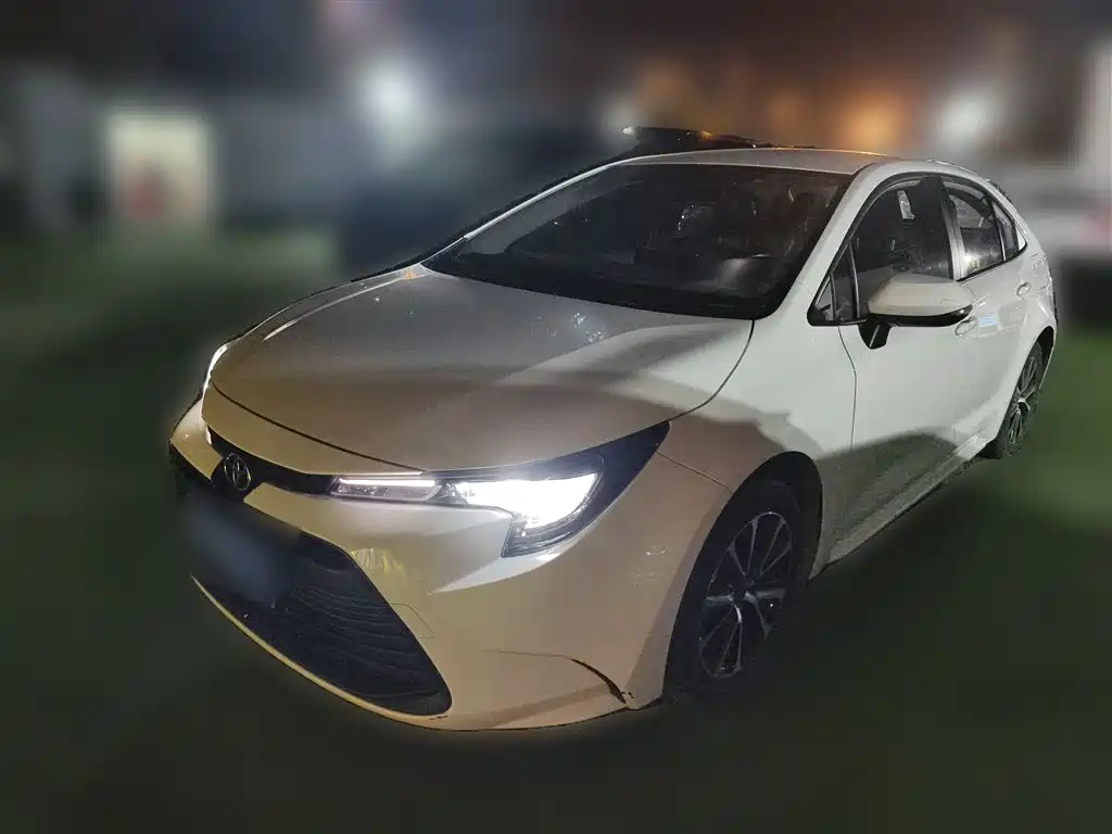 Toyota Levin 2023 TNGA 1.5L CVT Progressive фото 2