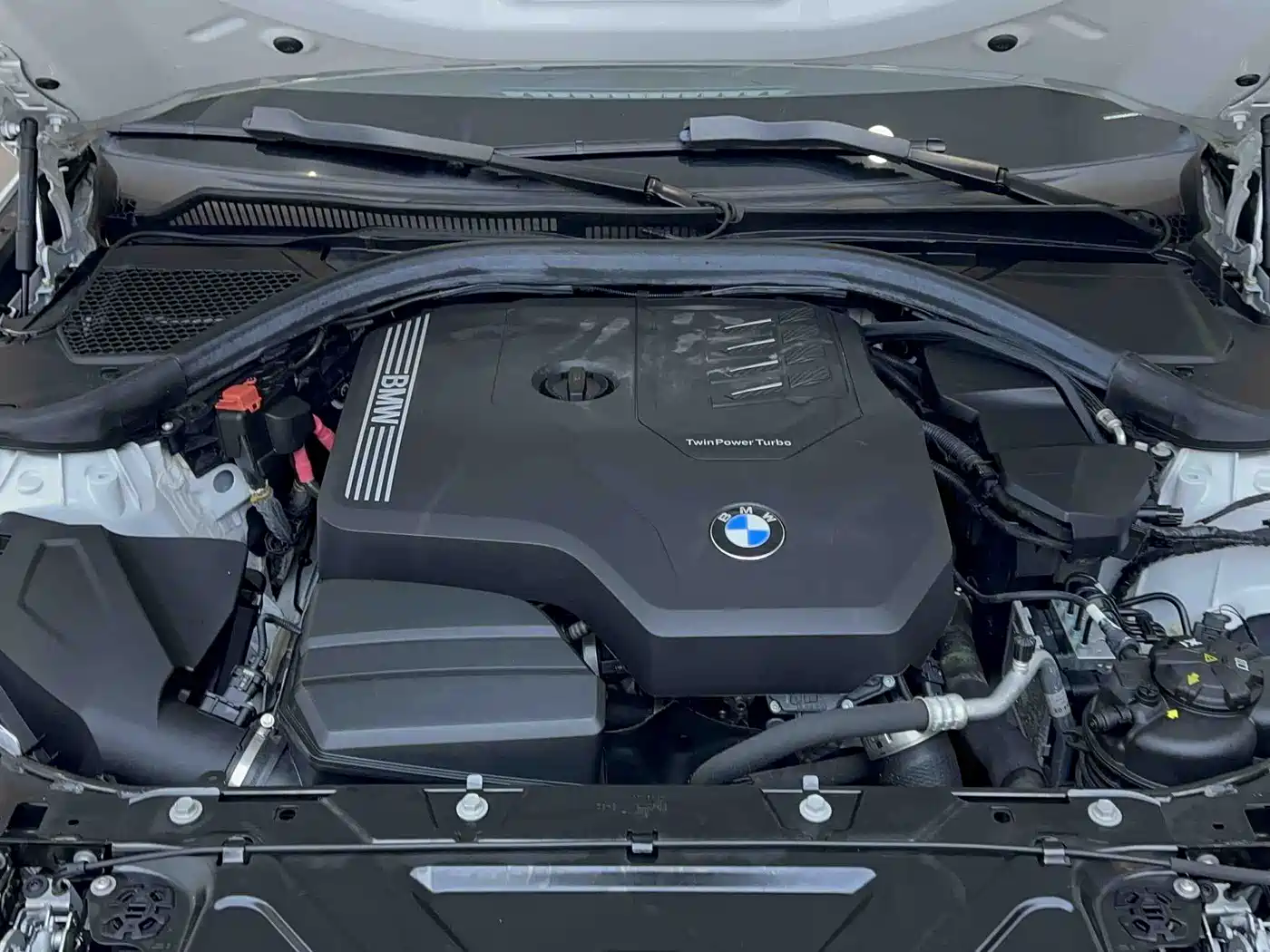 BMW 3 Series 2023 320Li M Sport Package фото 19