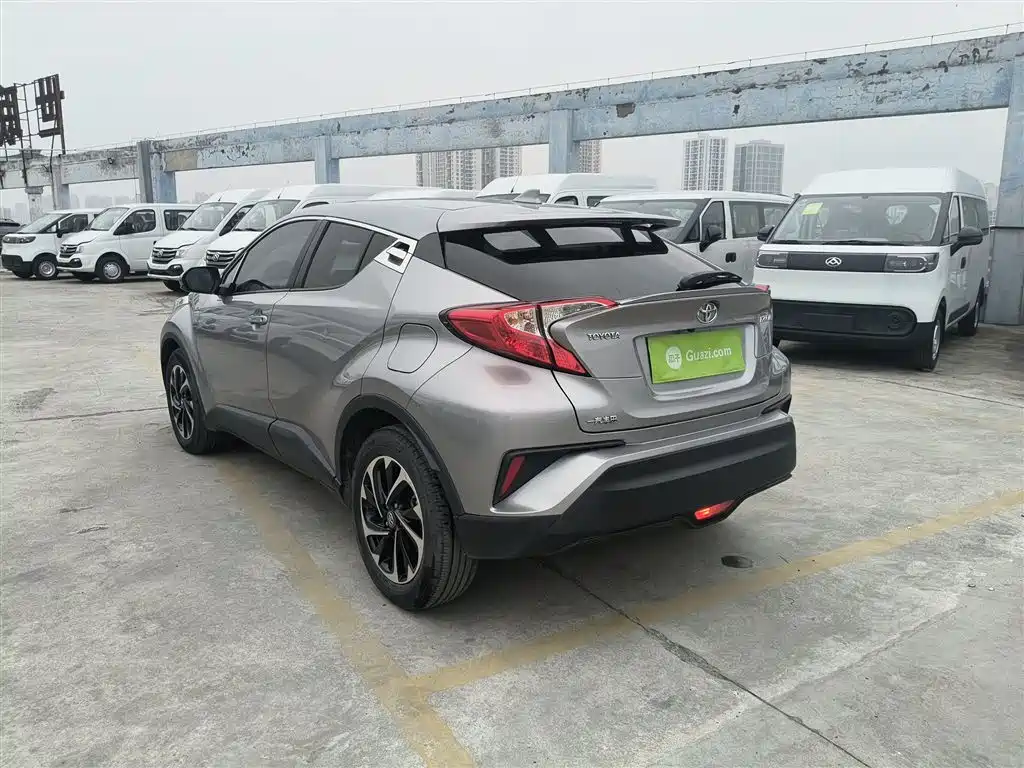 Toyota IZOA 2018 2.0L Speed Edition China VI фото 5