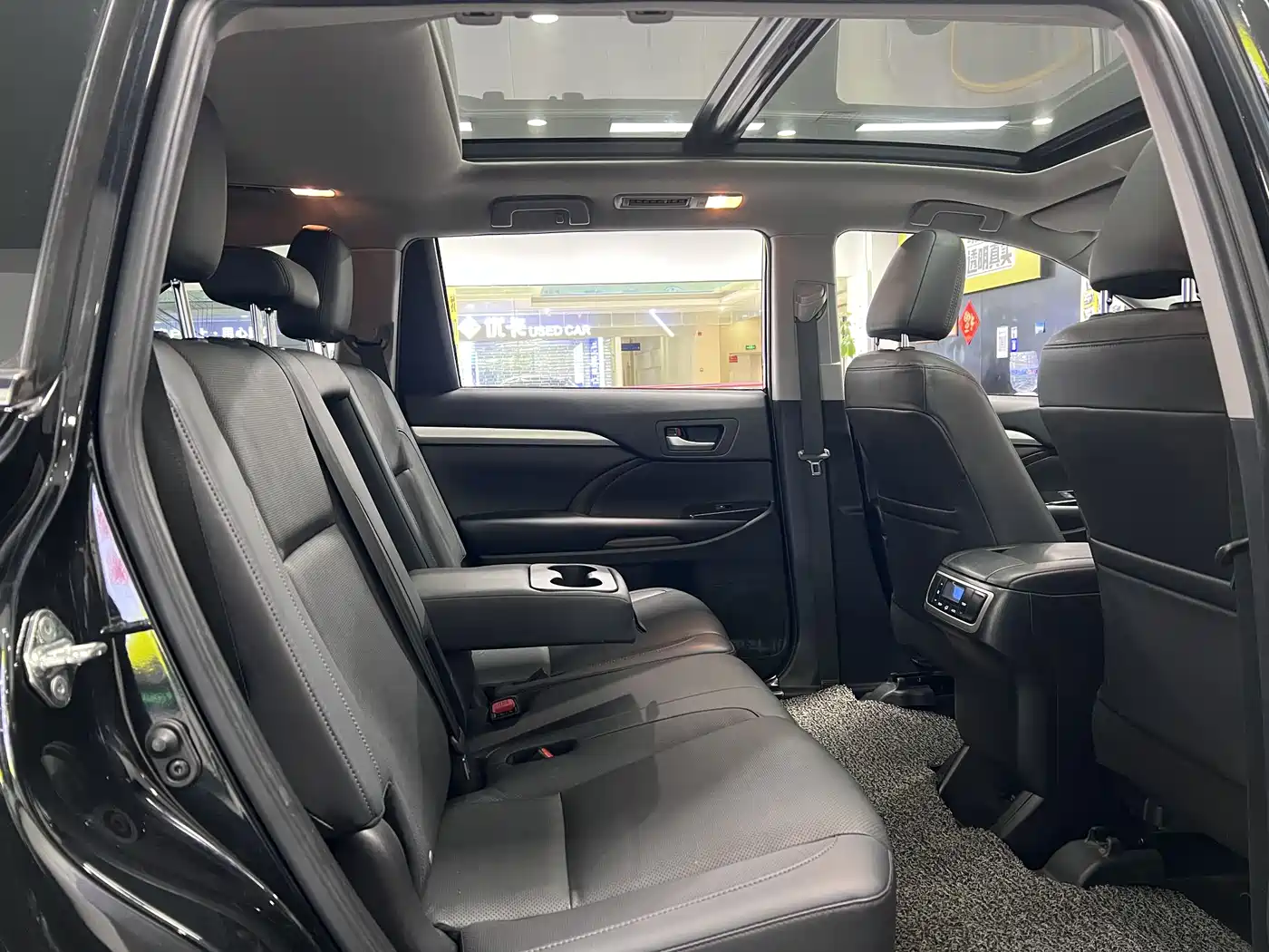 Toyota Highlander 2018 2.0T 4WD Premium 7-seater China VI фото 26