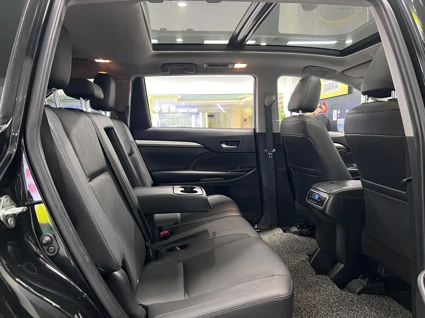 Toyota Highlander 2018 2.0T 4WD Premium 7-seater China VI фото 28