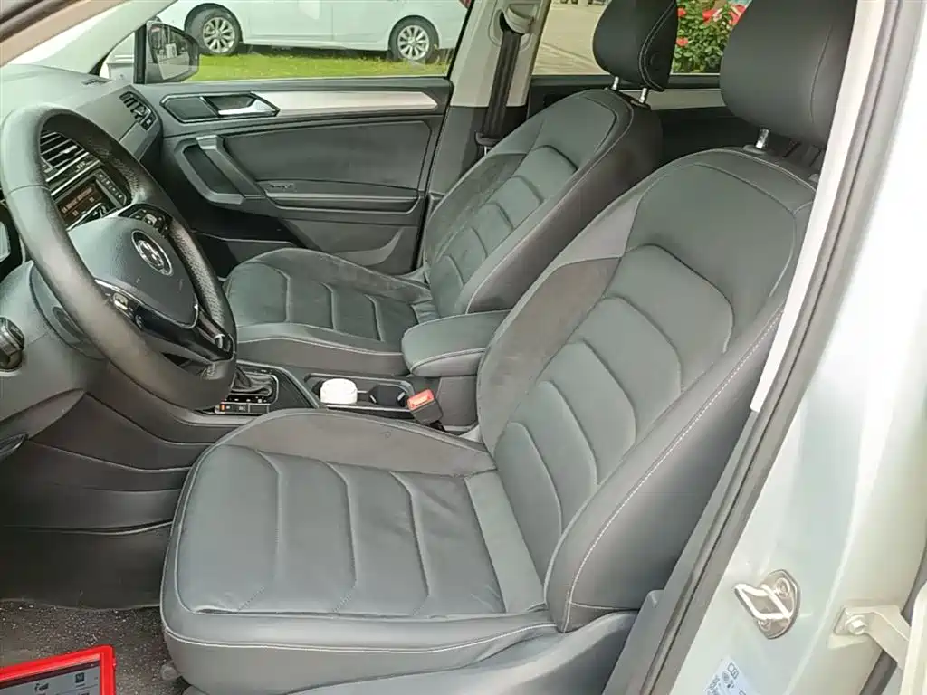 Volkswagen Tiguan L 2017 330TSI Automatic 2WD Luxury Edition фото 15