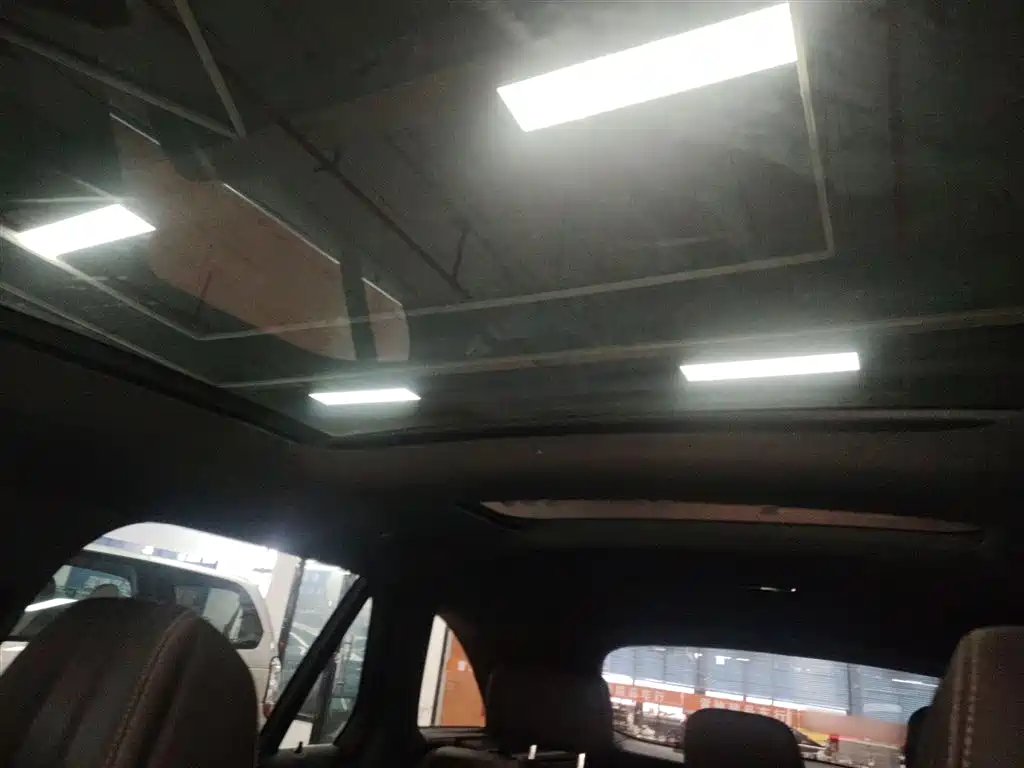 Mercedes-Benz GLC 2018 Facelift GLC 260 4MATIC Dynamic фото 18