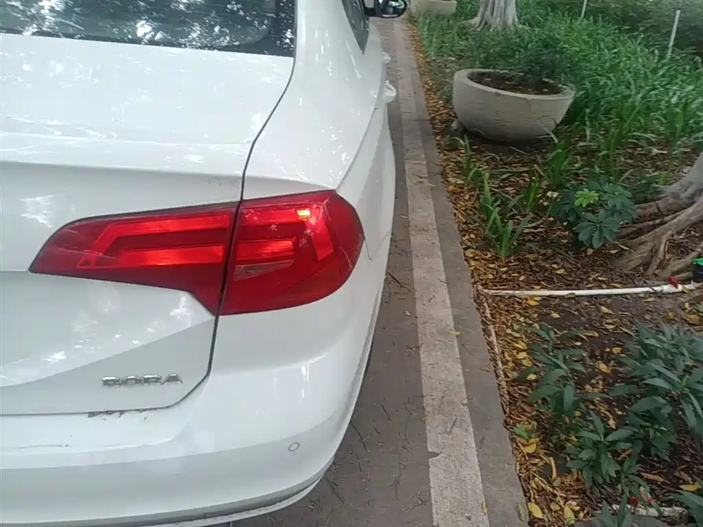 Volkswagen Bora 2016 Model 1.6L Automatic Comfort фото 8