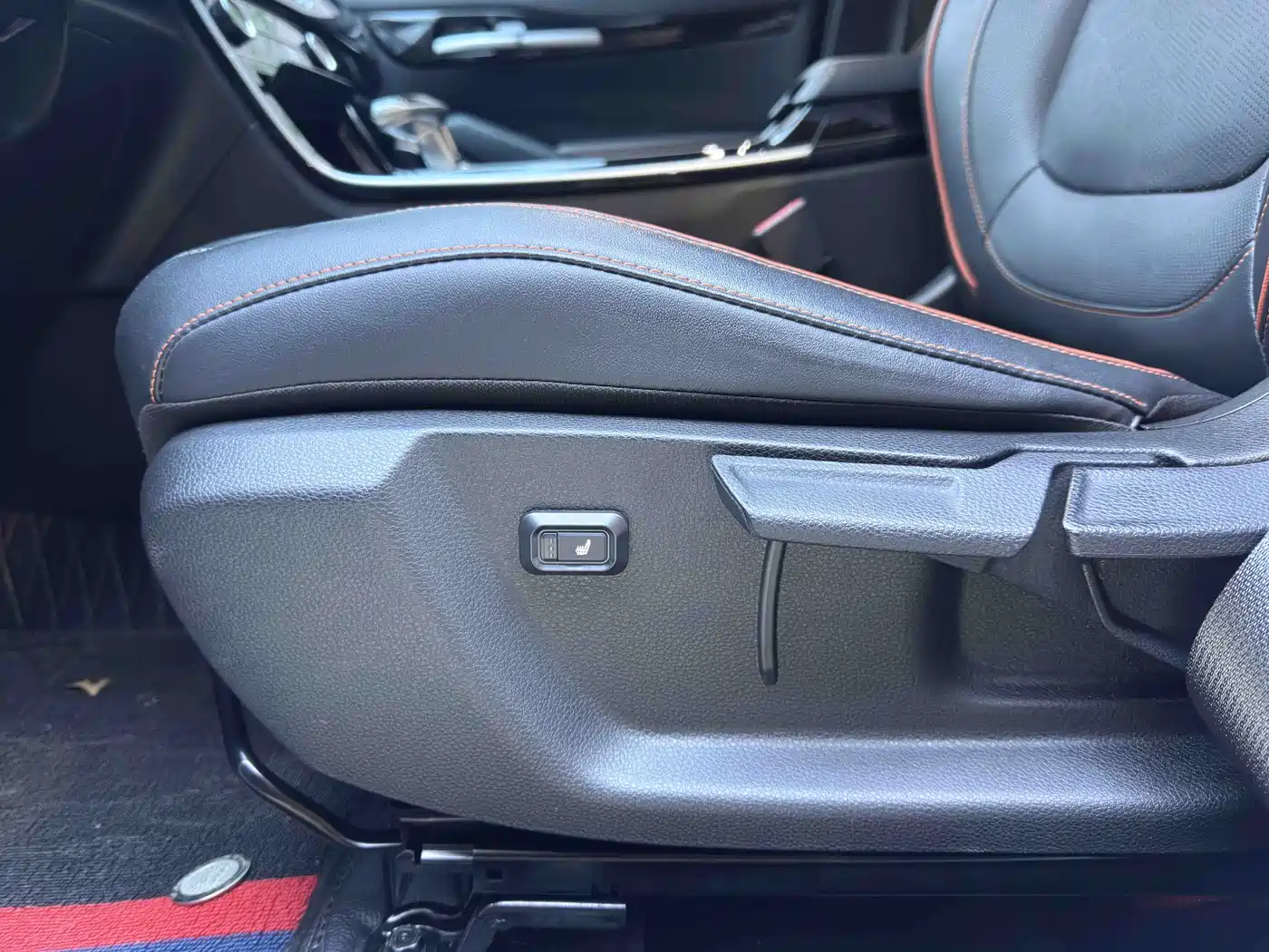 Kia Seltos 2023 1.5L CVT Luxury Edition фото 17