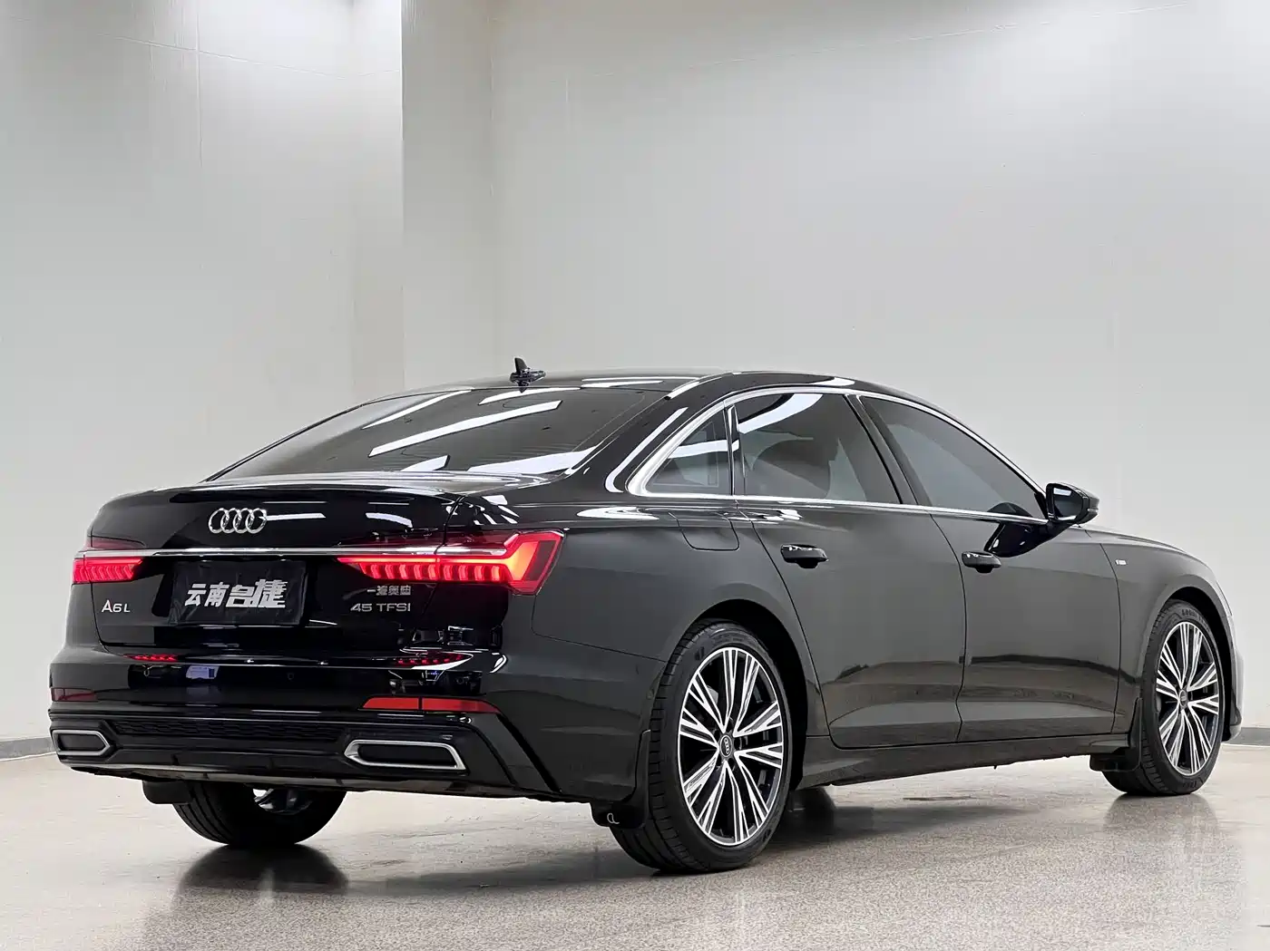Audi A6L 2022 45 TFSI Premium Dynamic фото 6