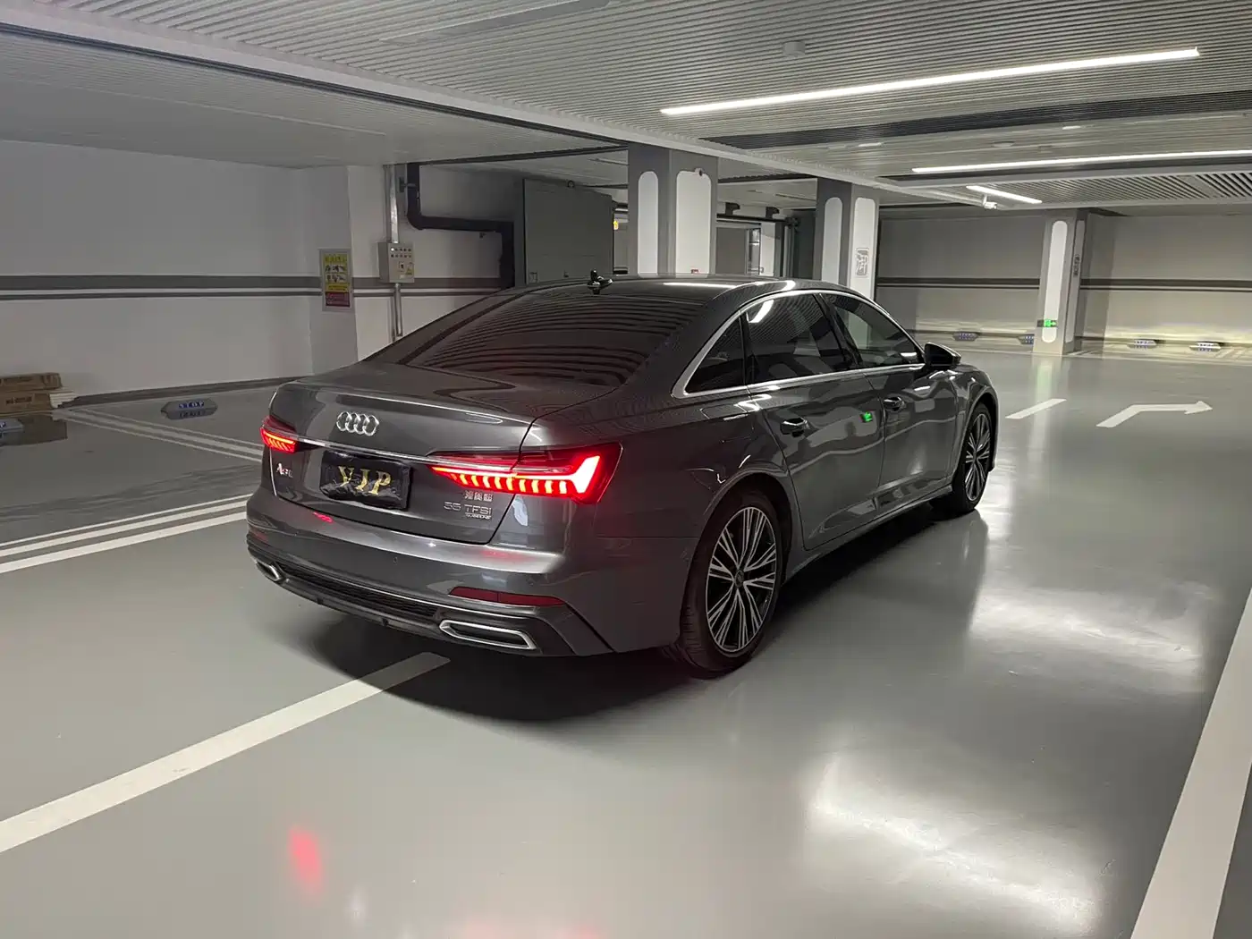 Audi A6L 2022 55 TFSI quattro Premium Elegance фото 29