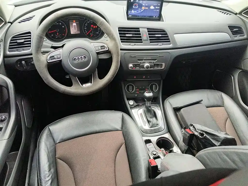 Audi Q3 2018 30th Anniversary Edition 30 TFSI Fashion фото 12