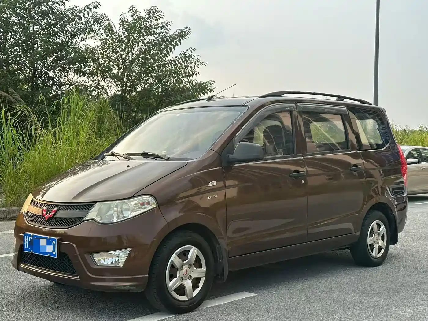 Wuling Motors Wuling Hongguang 2015 — пригон из Китая