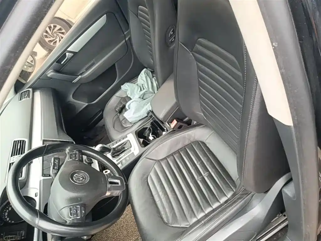 Volkswagen Magotan 2015 1.8TSI Leading фото 15