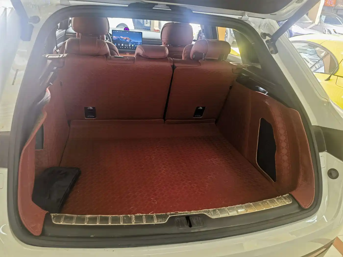AITO Wenjie AITO M5 2024 Extended Range Max RWD Advanced Smart Driving Edition фото 14