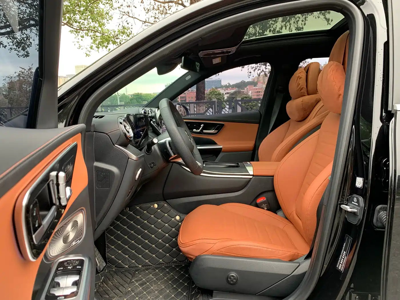 Mercedes-Benz GLC 2024 GLC 300 L 4MATIC Luxury 5-seater фото 14