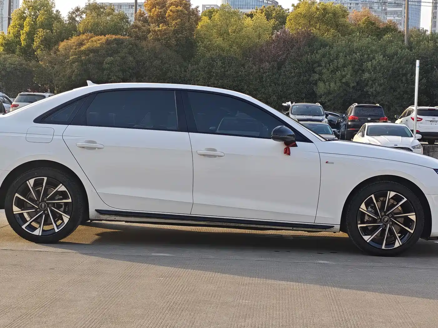 Audi A4L 2023 40 TFSI Luxury Sport фото 5