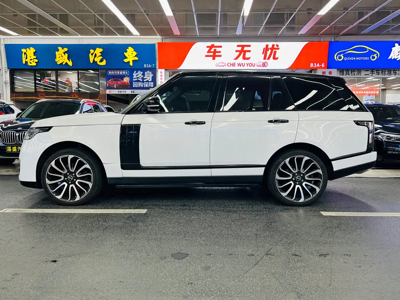 Land Rover Range Rover 2014 3.0 SC V6 Vogue фото 3