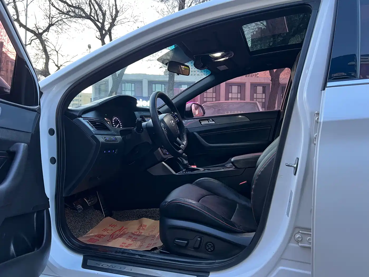 Hyundai Sonata 2015 1.6T GLS Smart фото 9