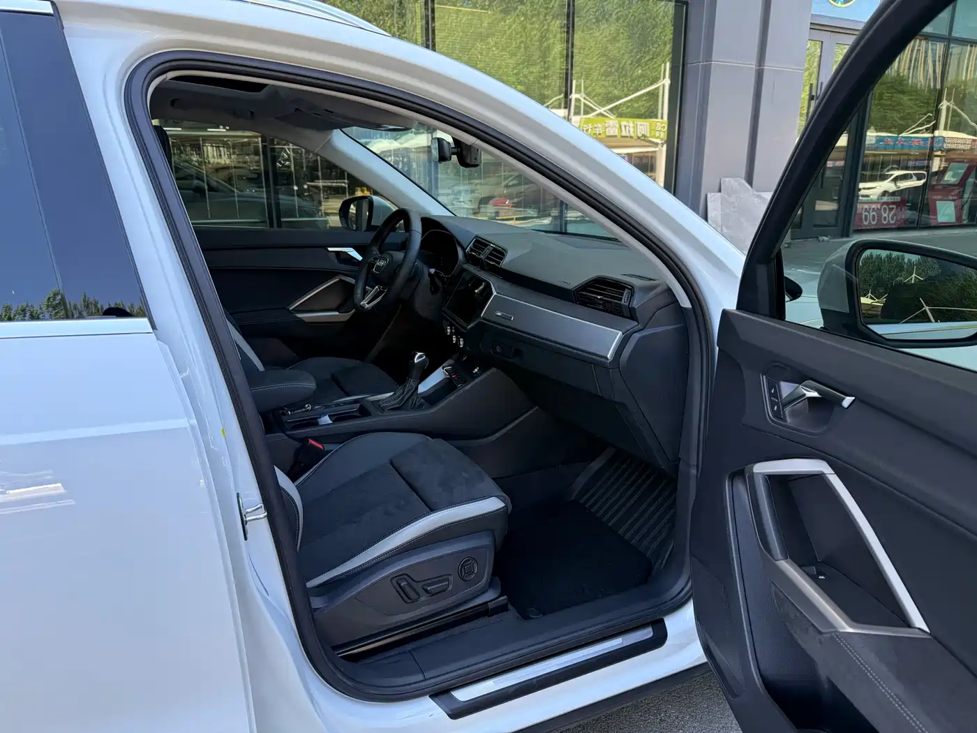 Audi Q3 2022 35 TFSI Progressive Dynamic фото 10