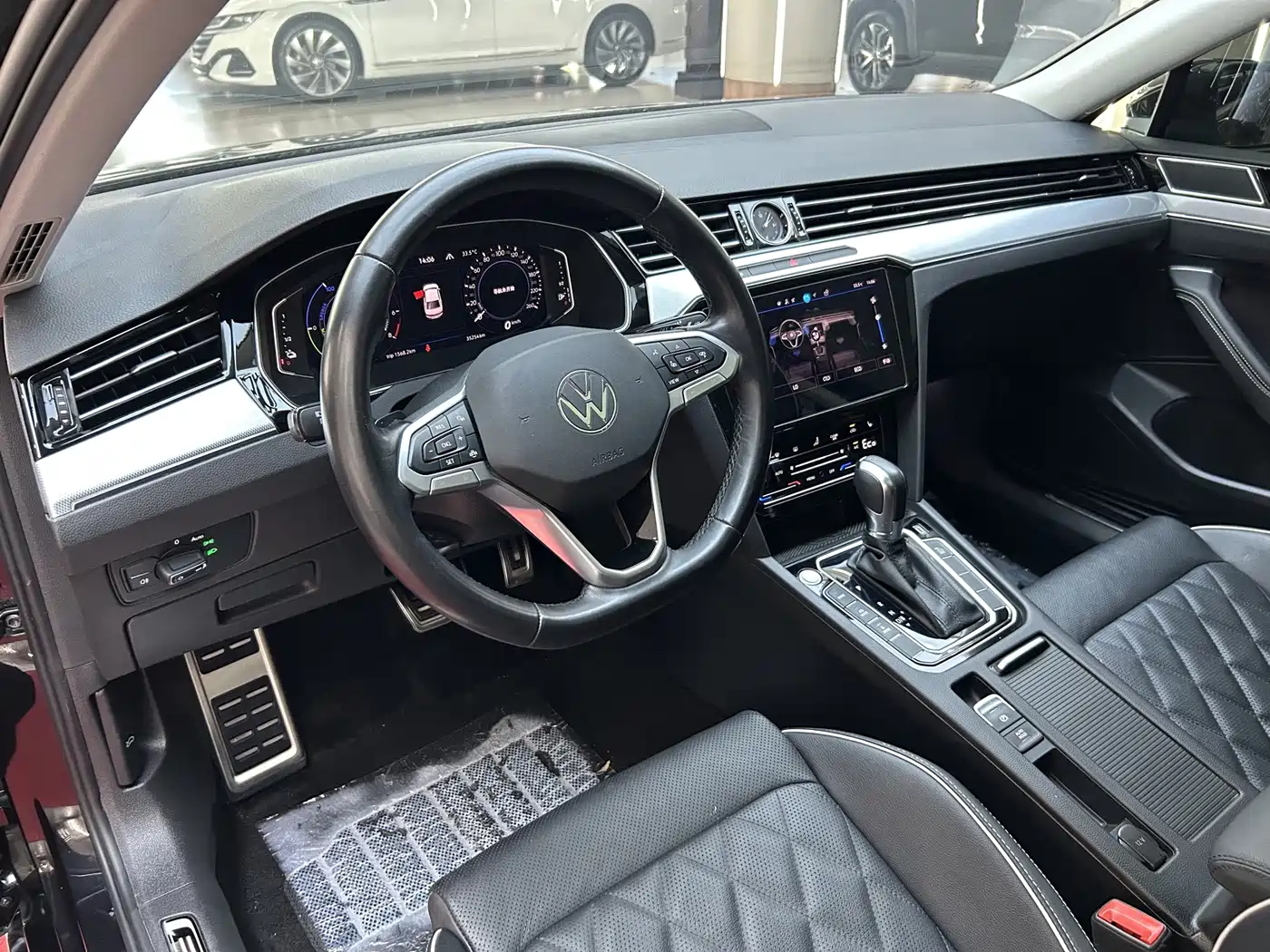 Volkswagen Magotan GTE Plug-in Hybrid 2024 2022 GTE Luxury